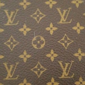 Meet your Posher, Jillian